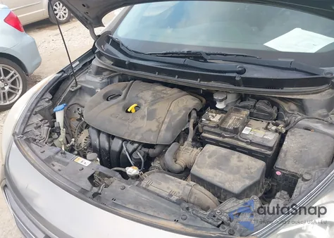 2017 Hyundai Elantra Gt из США, поврежденный, VIN KMHD35LH0HU350462